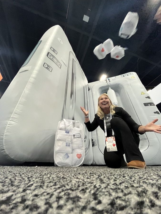 Sunshine Makarow at Nanosonics — APIC trade show